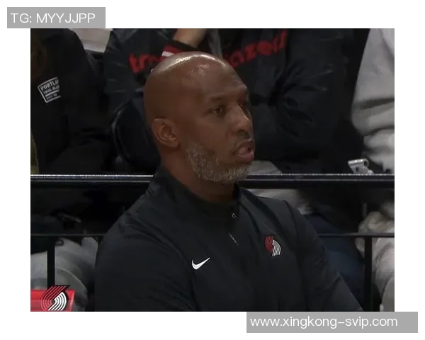 比卢普斯谈季前赛首发轮换希望外界理性解读球队策略 比卢普斯谈季前赛首发轮换希望外界理性解读球队策略