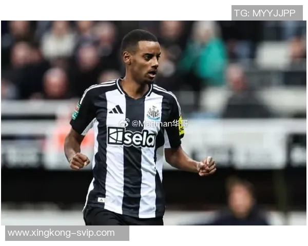 巴萨明确引援计划目标锁定左脚中卫强力边后卫与顶级中锋