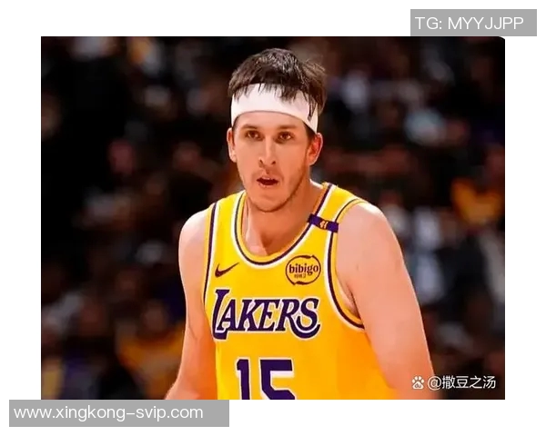 里夫斯谈第三节表现不佳强调需提升能量以改善球队状态