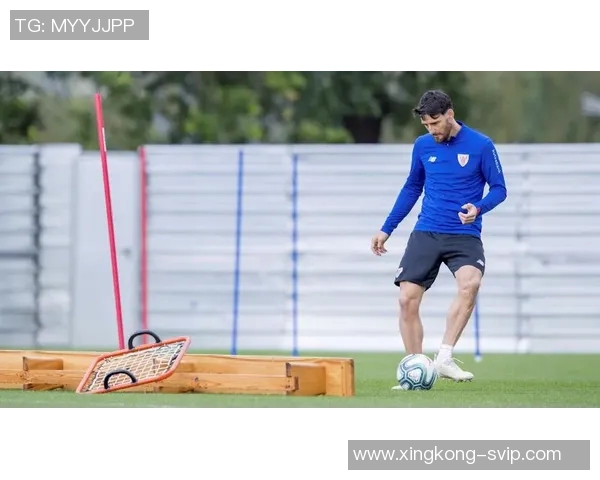 阿斯报道卡索拉重返训练状态有望在西甲联赛中复出