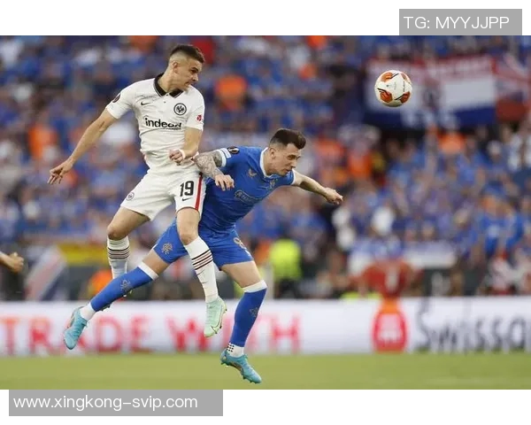 法兰克福主帅强调团队防守凯恩需坚定赢球信念全力以赴 法兰克福主帅强调团队防守凯恩需坚定赢球信念全力以赴