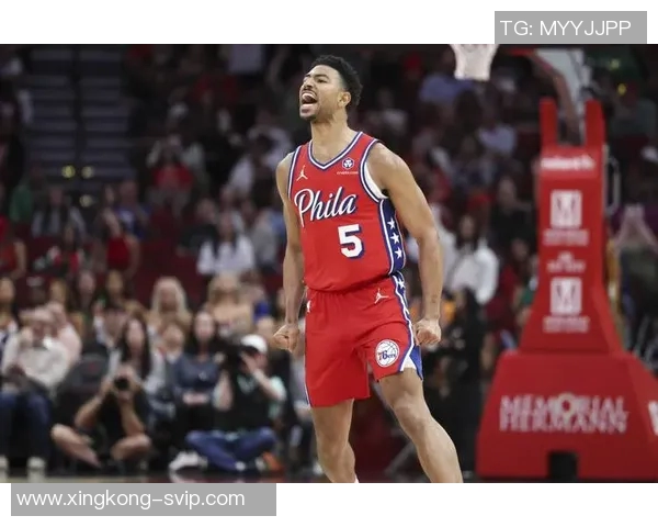 76人对格莱姆斯报价870万均薪稳定在900万左右引发关注 76人对格莱姆斯报价870万均薪稳定在900万左右引发关注